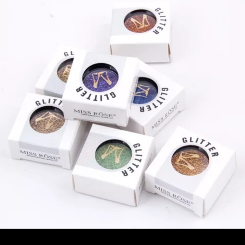 Eyeshadow - Picture 4 of 6